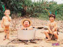 kids.jpg (173737 bytes)